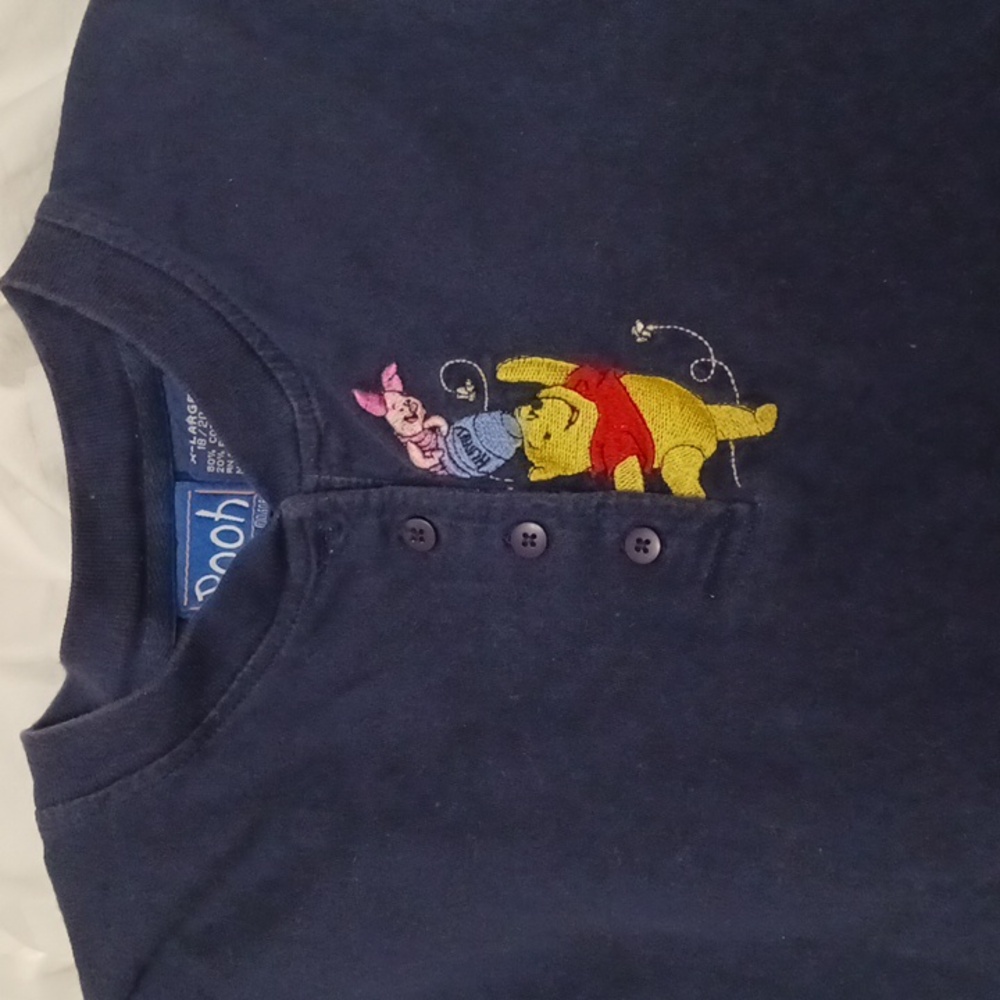 EUC Winnie the Poop and Piglet long sleeve henley t-shirt. Navy Size XL.